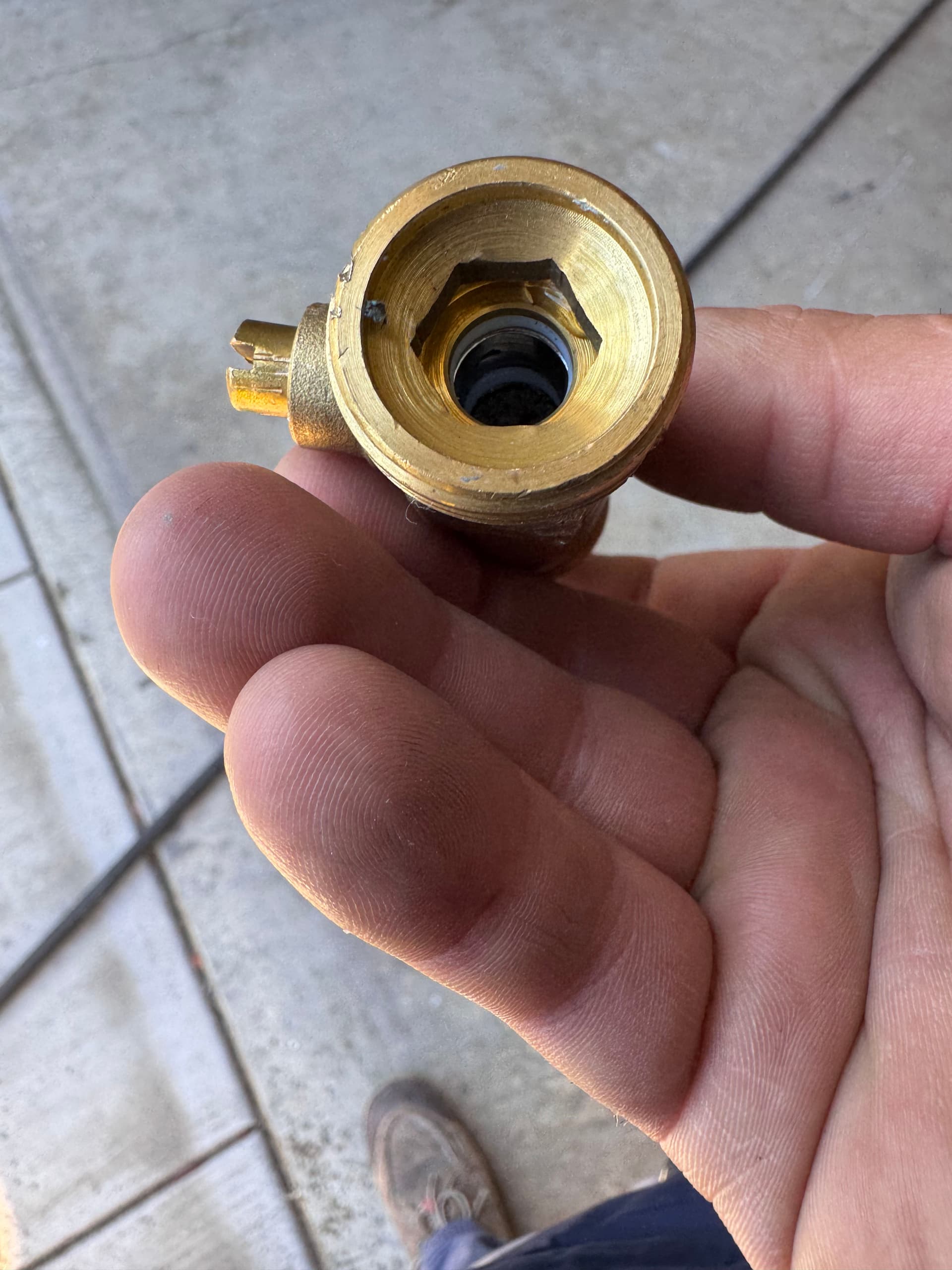 Gallery photos for Water Heater Flush and Drain Valve Upgrade on a Hard Water System: Image #2