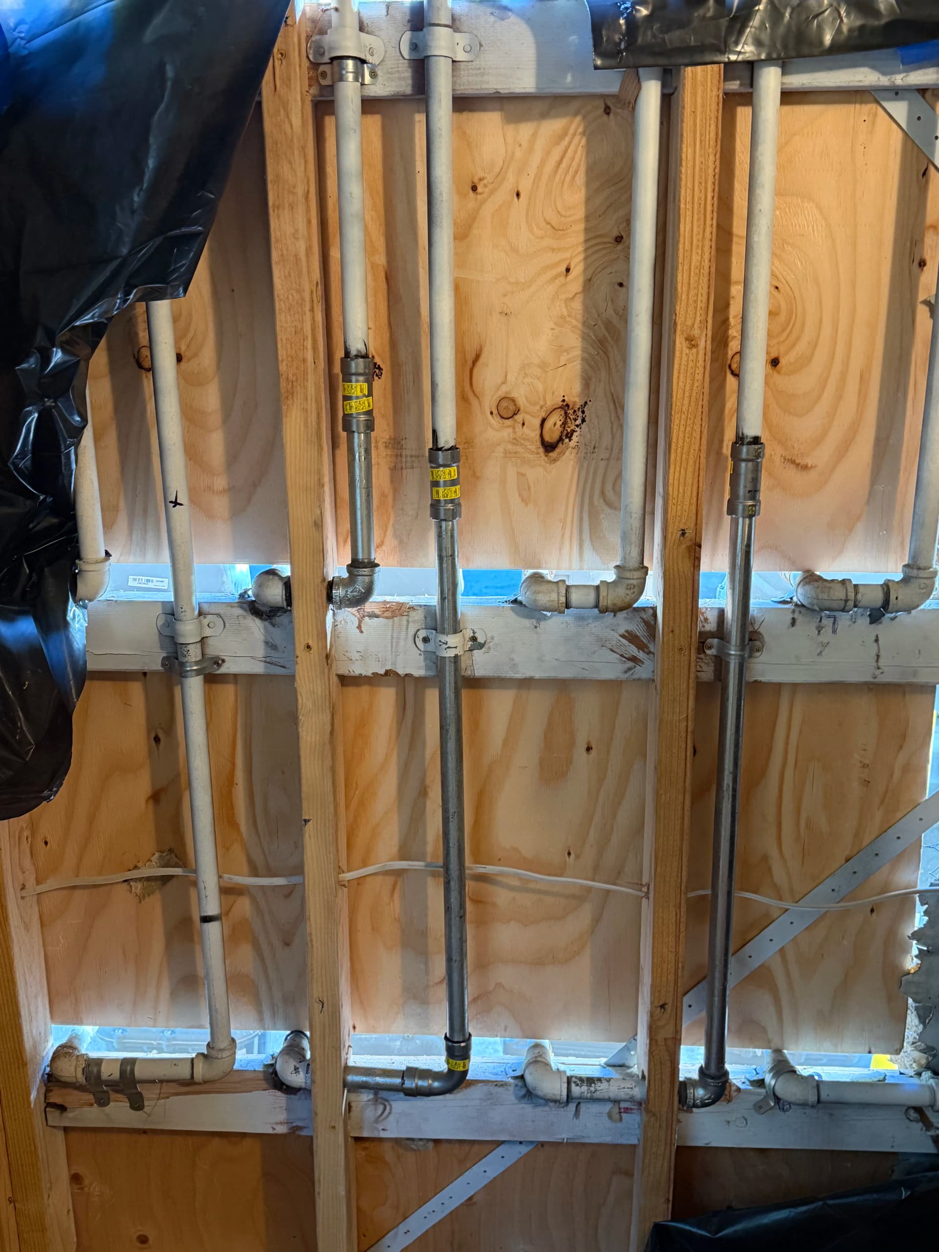 Gallery photos for Gas Line Repair and Reconnection at an Apartment Complex: Image #1