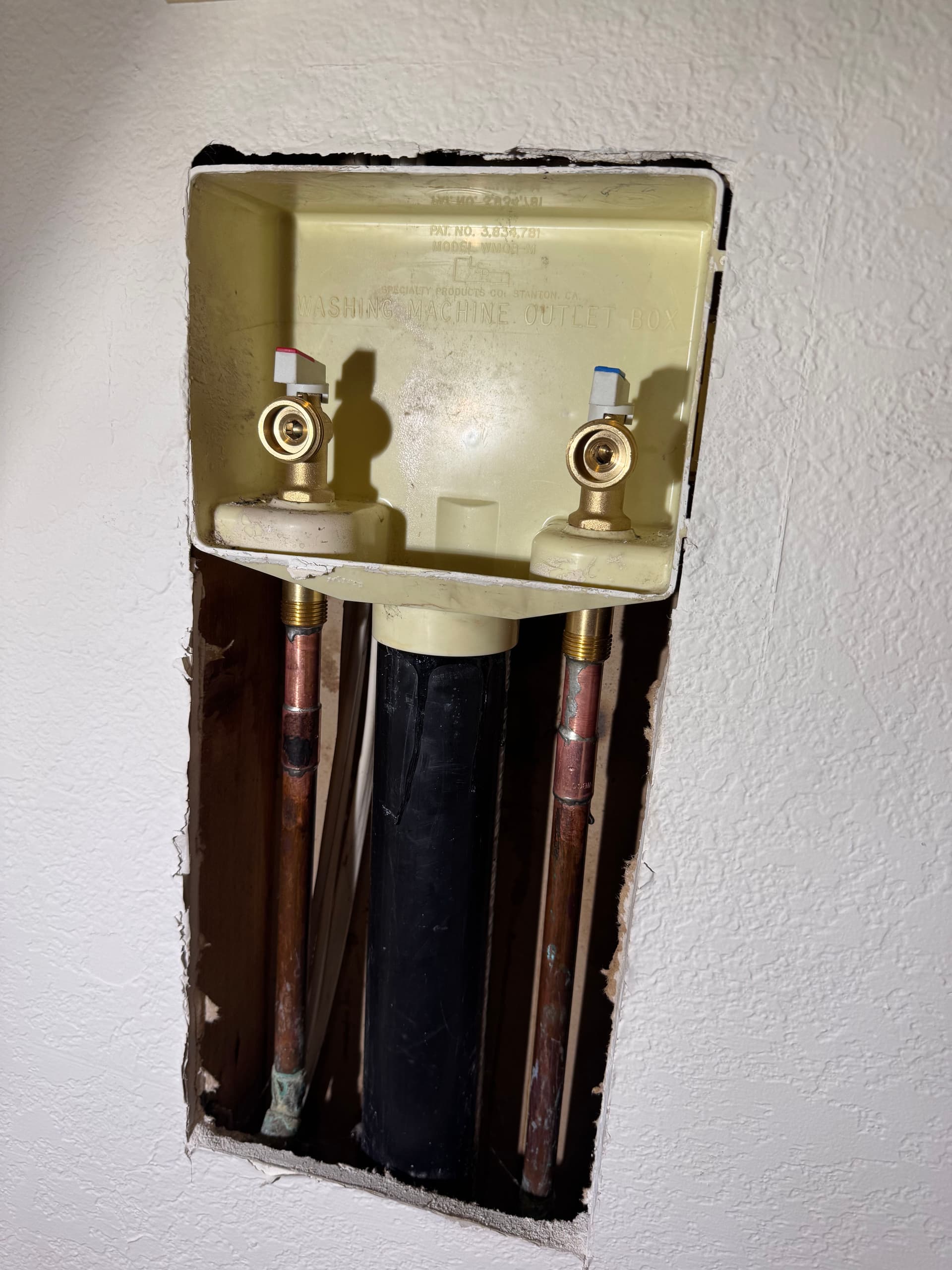 Washing Machine Bibb Replacement Stops a Leaky Laundry Hookup image