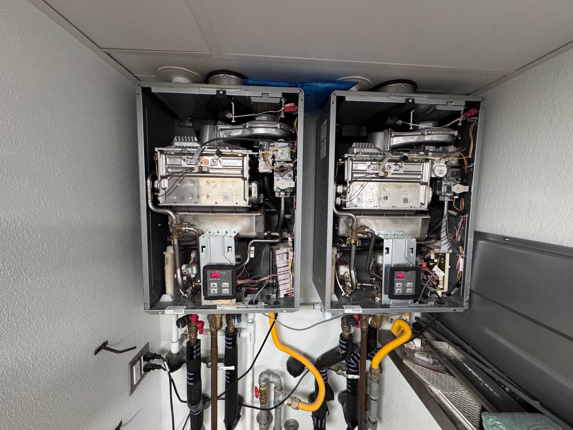 Tankless Water Heater Service and Repair in Sacramento image